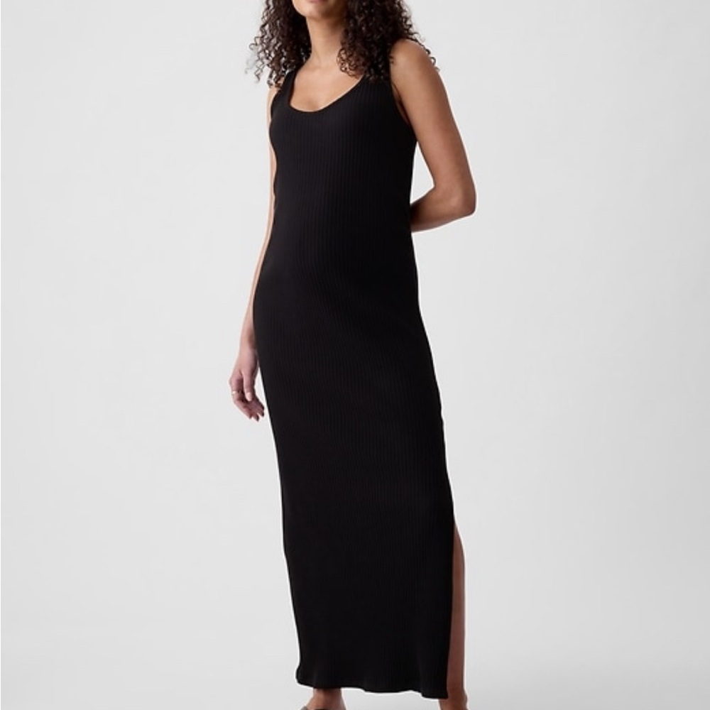 Gap Black Sleeveless Maternity Maxi Dress - S